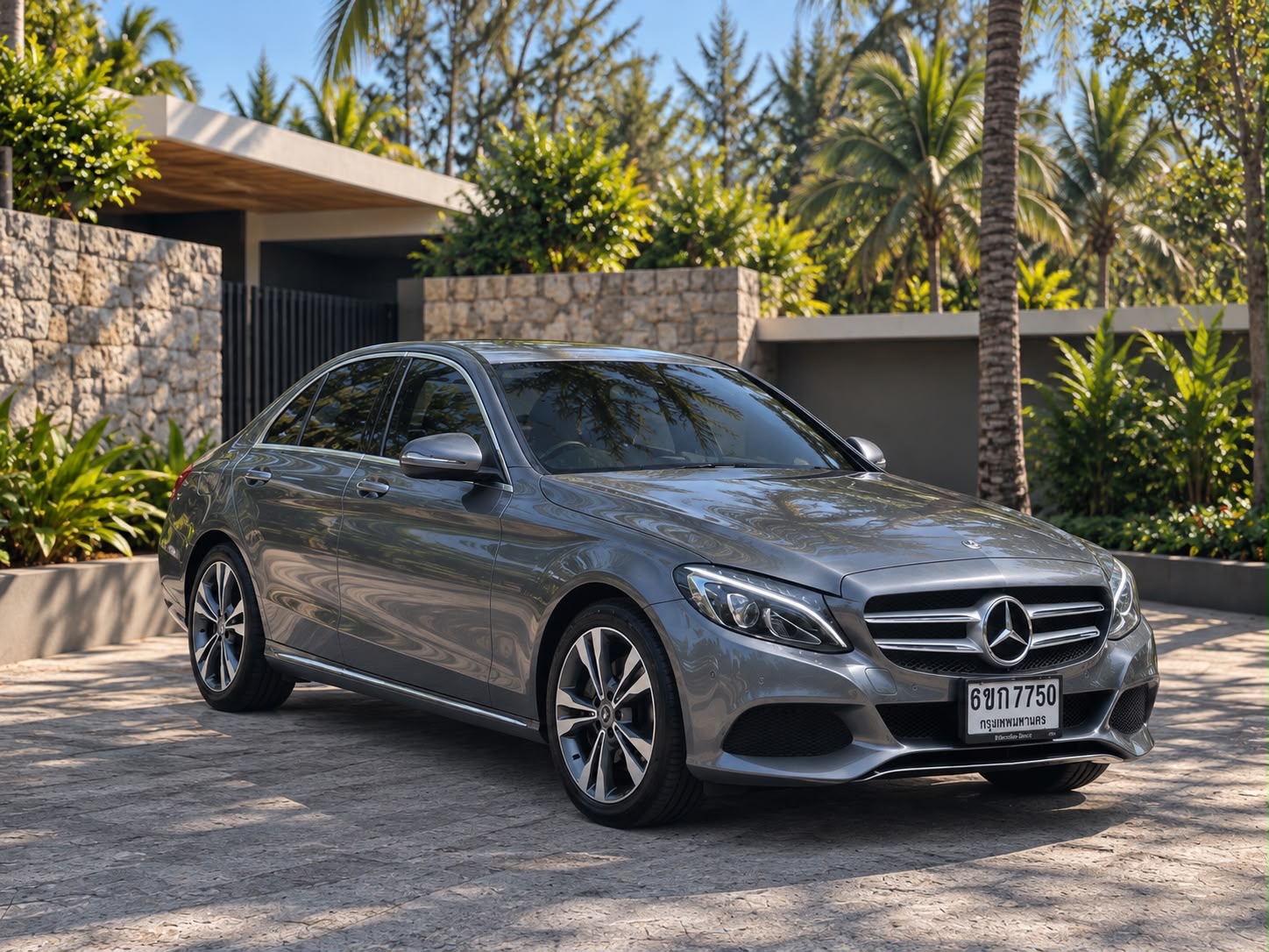 Mercedes-Benz C350e 2019
